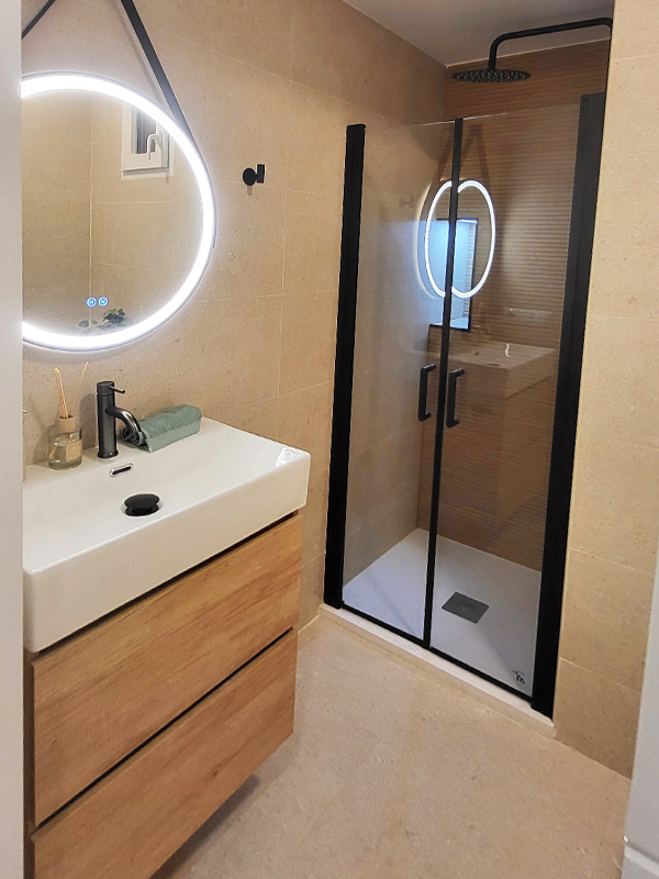 Baño moderno minimalista